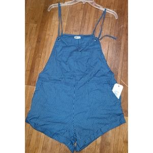 Billabong Romper - Size Medium